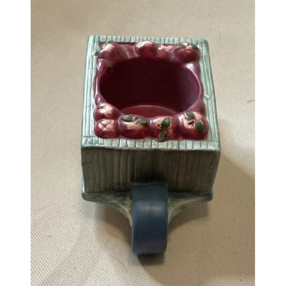 Yankee Candle Tealight Votive Holder Fresh Red Apples Cart 5 cents Retired - Picture 3 of 8